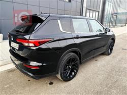 ميتسوبيشي اوتلاندر